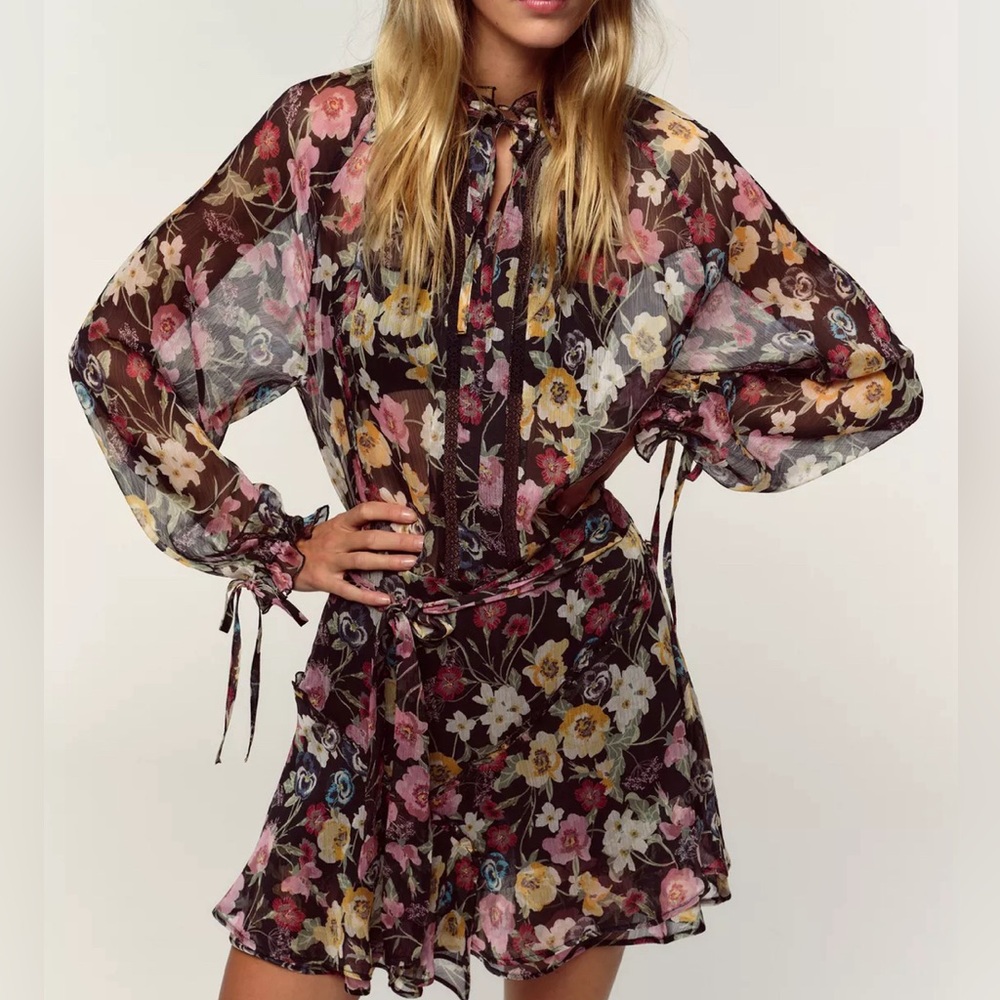 NWT ZARA FLORAL PRINT MINI DRESS SIZE XS